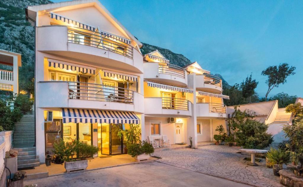 קוטור Majka Apartments מראה חיצוני תמונה